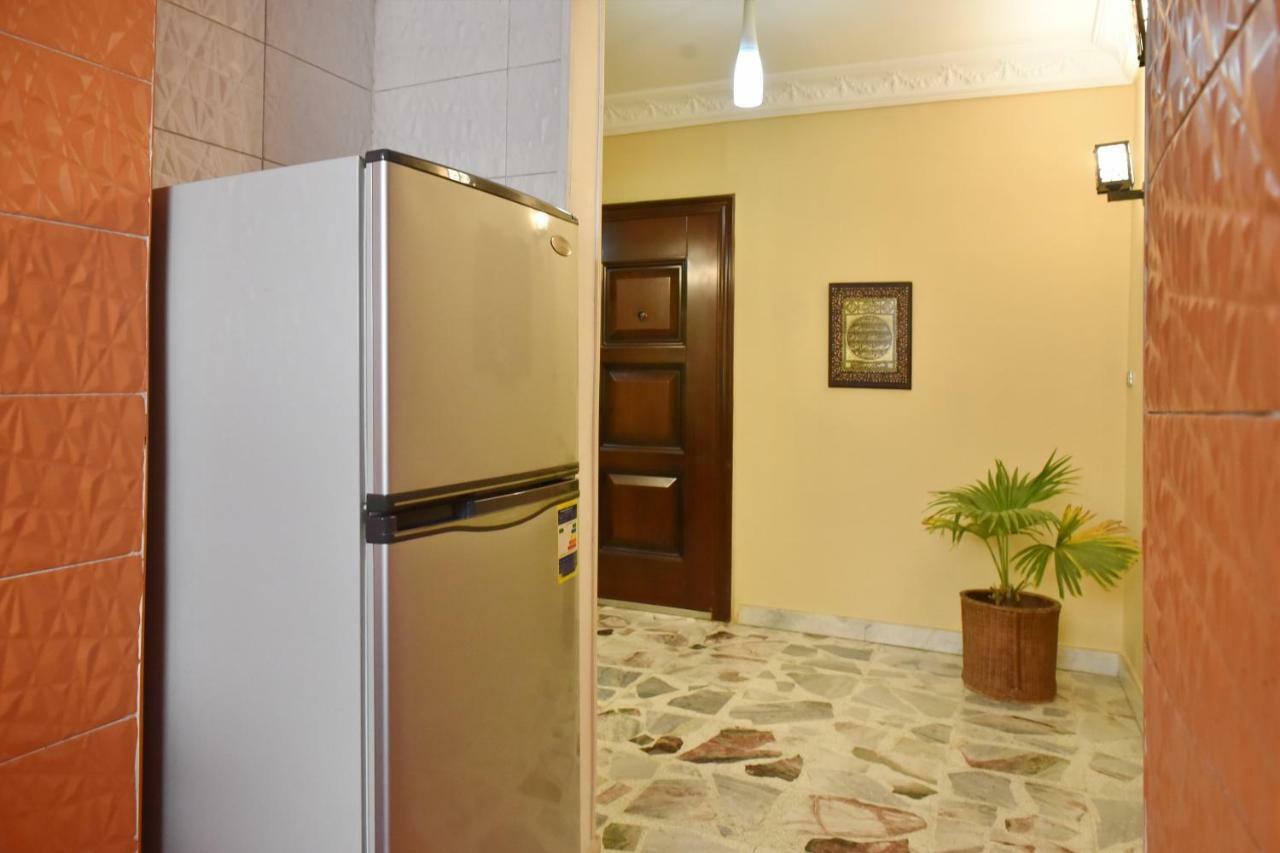 קהיר Two-Bedroom Apartment At Mohamed Farid Street מראה חיצוני תמונה