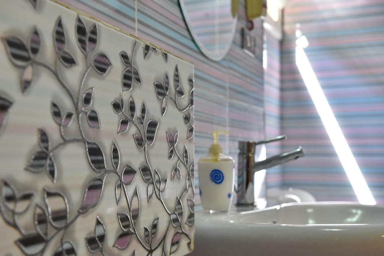 קהיר Two-Bedroom Apartment At Mohamed Farid Street מראה חיצוני תמונה